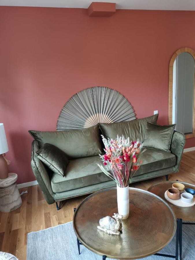 Apartment * Le Chamarelle * Hyper Centre * *
